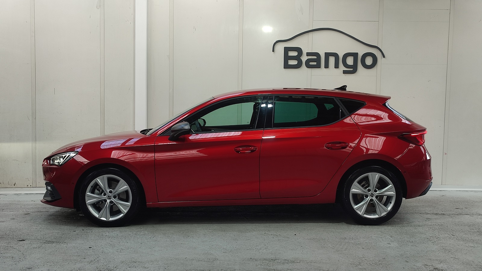 SEAT-LEON-TSI-FR Lateral Izquierdo